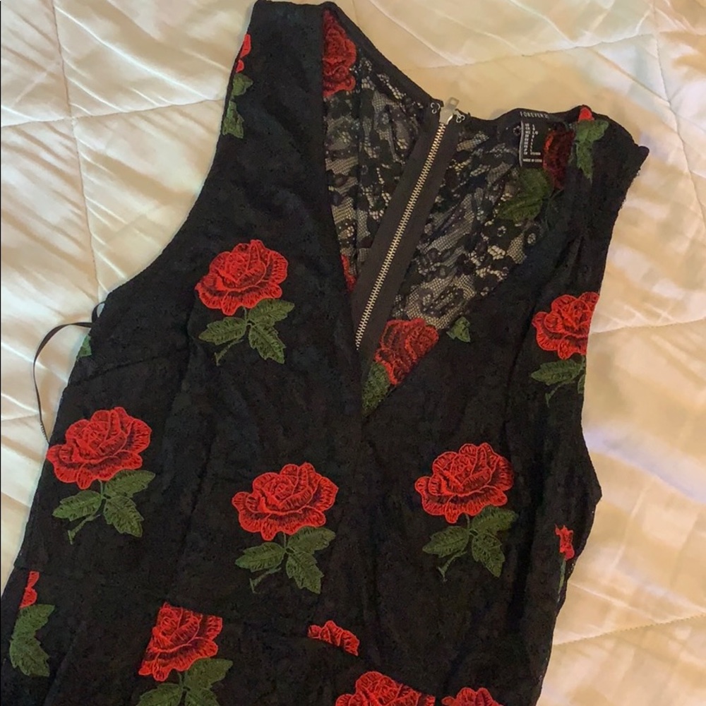 Embroidered Floral Bodycon Dress